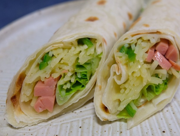 开一家卷饼店要多少投资？从选址到盈利的全流程拆解