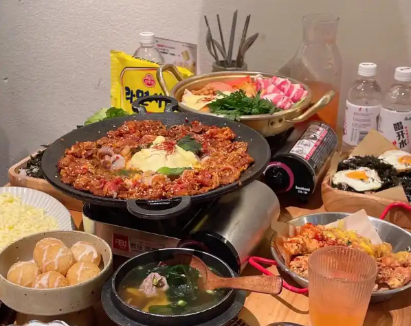 开韩国料理店投资多少？从选址到盈利的全流程解析