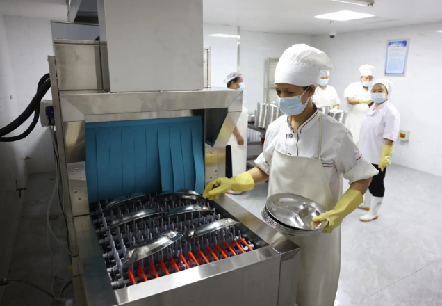 上海开上海消毒餐具店要多少钱？上海开消毒餐具店成本全解析