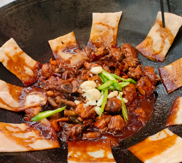 上海开地锅鸡店赚钱吗？掘金之路与风险并存