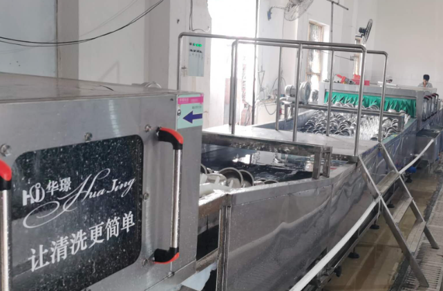 上海开上海消毒餐具配送中心店赚钱吗