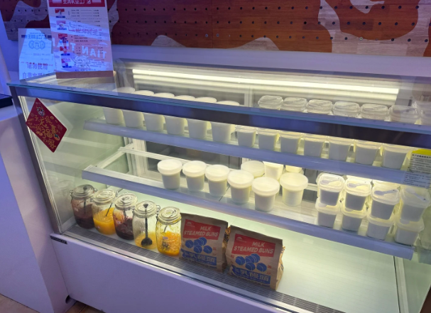 在上海开乳制品旗舰店赚钱吗？投资前景评估
