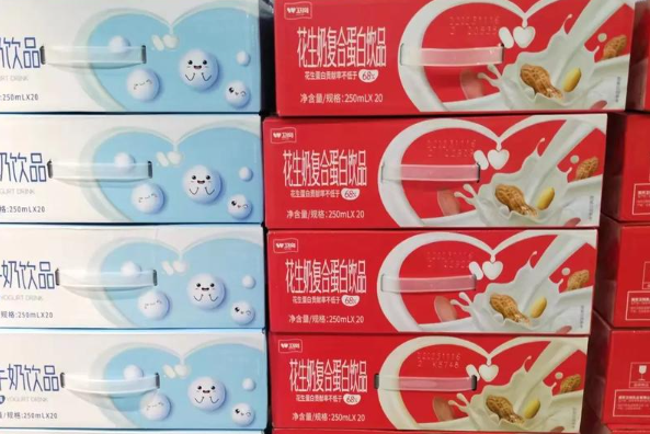 开牛奶批发店赚钱吗？市场前景分析