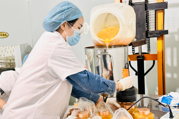 开蜂蜜加工厂要多少钱？全流程成本解析