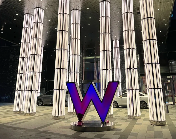 W酒店投资多少？2025年运营投资指南