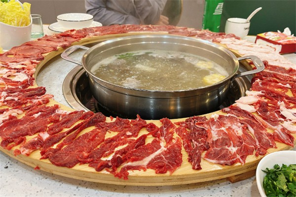 鲜切牛肉火锅