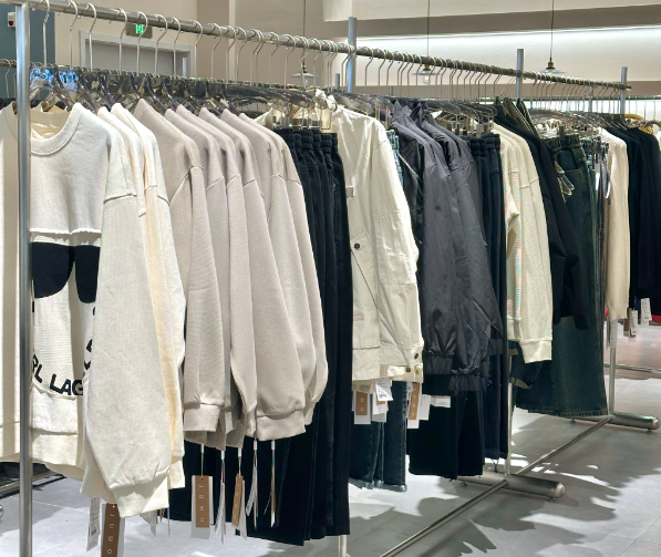 开服装店投资多少钱？2025年最新成本测算