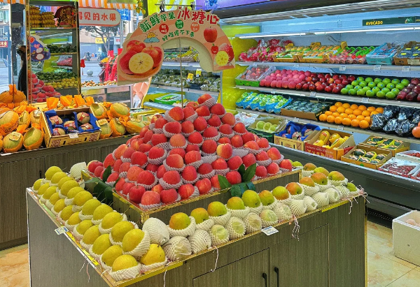 在上海开水果店要投资多少钱？2025年全流程成本测算