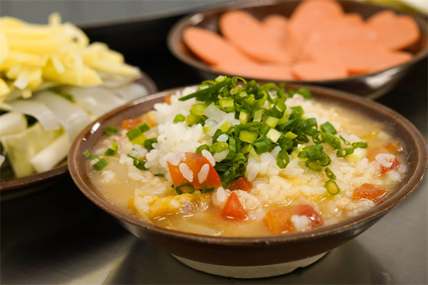 壹桶鲜烫饭
