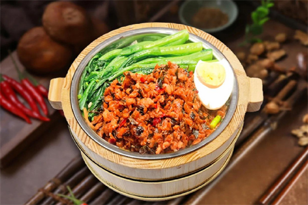 桶桶留香烤肉饭
