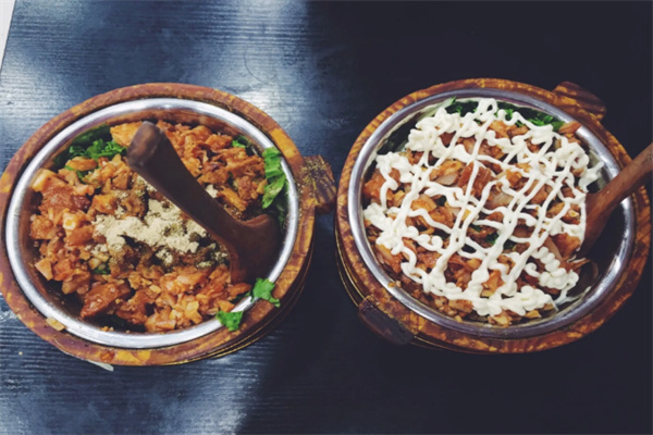 桶桶留香烤肉饭