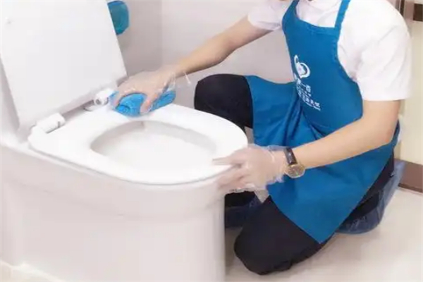 爱家一百家政保洁