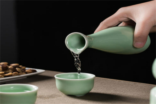 诚丰恒品牌白酒