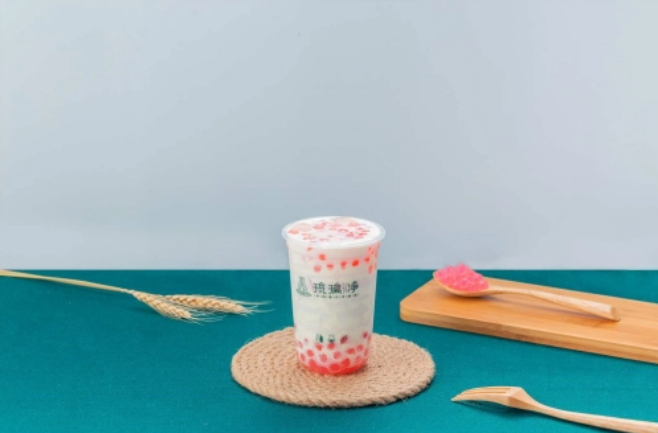 琉璃净奶茶加盟