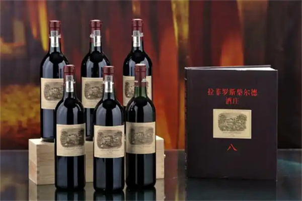 拉菲古堡葡萄酒