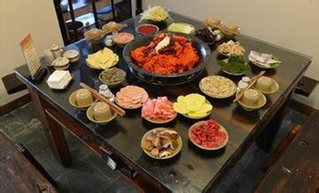 九格子老火锅