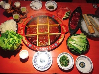 重庆巴九门火锅