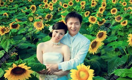 蒙娜丽莎婚纱摄影加盟