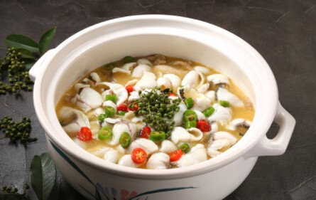 渔岳酸菜鱼加盟