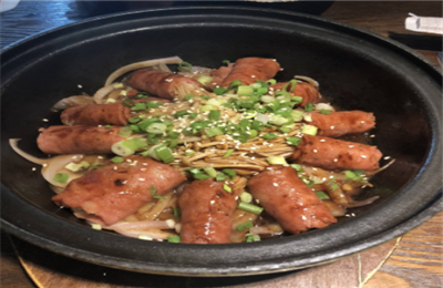 老酒碗风尚焖锅加盟