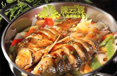 辣云宴焖锅