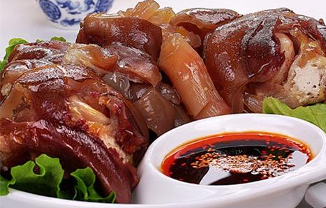 筋头巴脑小牛馆