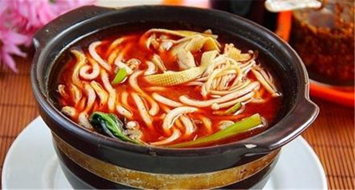 颍河五一砂锅土豆粉加盟 颍河五一砂锅土豆粉