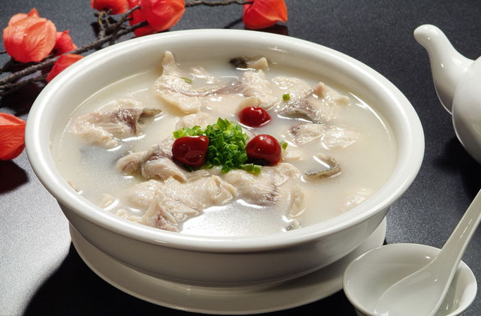 椒颜酸菜小鱼加盟