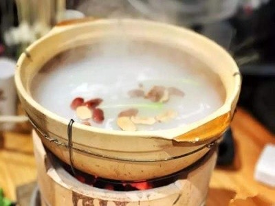宏记粥底火锅
