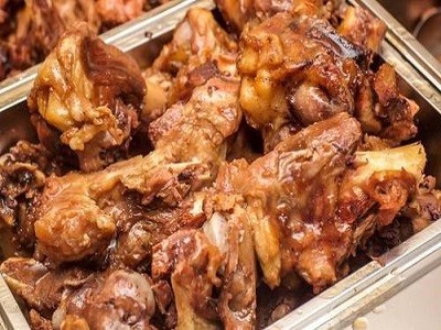 郑掌门犟骨头