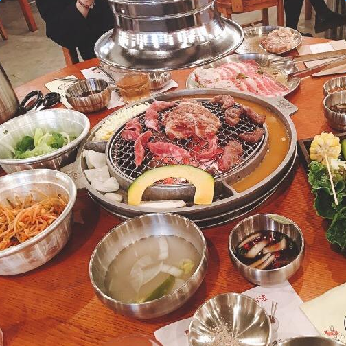 姜虎东烤肉店