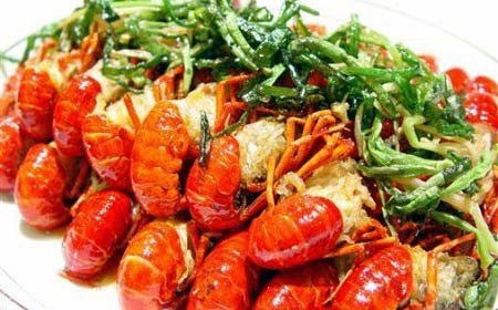 小胖子功夫龙虾