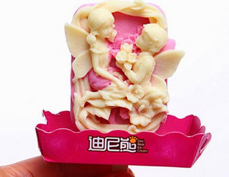 迪尼熊冰淇淋加盟 迪尼熊冰淇淋