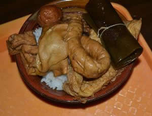 济宁寇记甏肉米饭