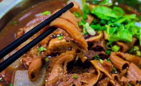 王者牛香火锅加盟