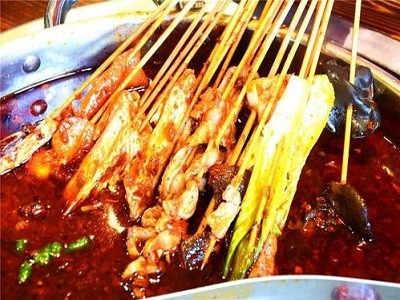 重庆万妈串串香加盟