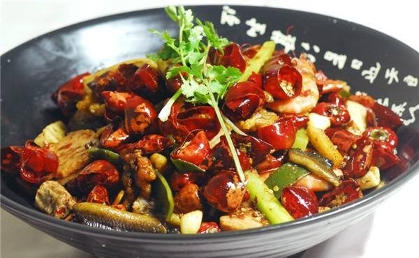 膳锦记辣骨饭