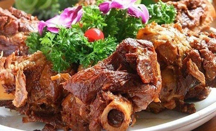 辣骨王酱骨饭加盟