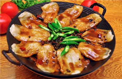 小归小地锅鸡
