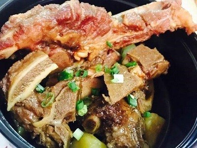 辣骨气辣骨饭加盟