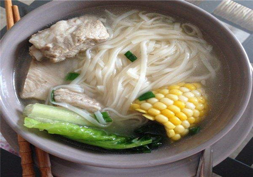 九佰碗老汤面加盟