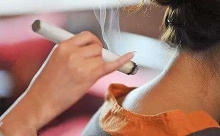 千年艾灸道养生馆加盟