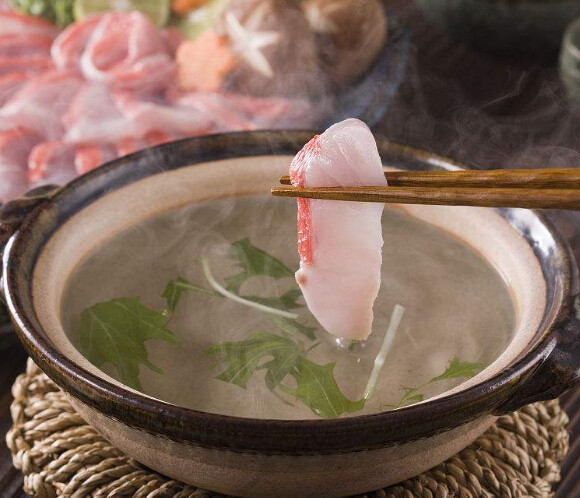 一品鲜鱼村火锅加盟