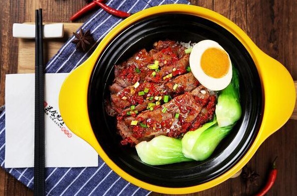 顺德金牌煲仔饭
