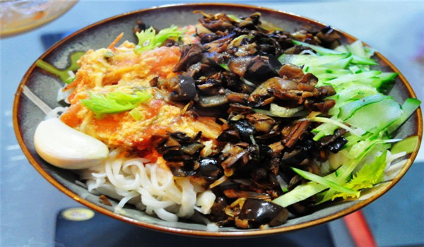 小两口大肉手擀面加盟