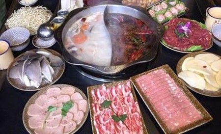 久久红老火锅