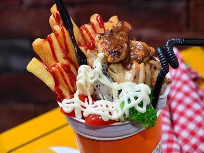 蛋岛牛排杯