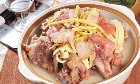 川府骨头煲
