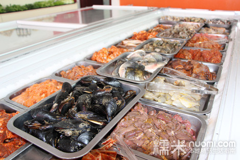 德龙自助火锅烤肉
