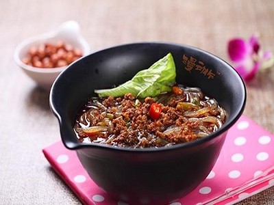 漫动作酸辣粉加盟